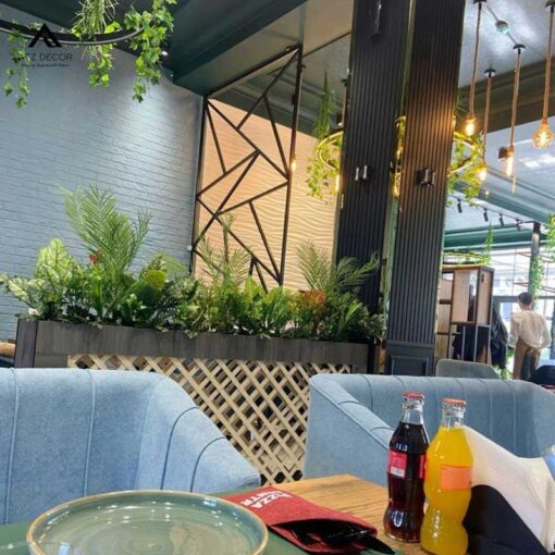 bục cây giả decor nhà hàng