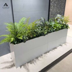 bồn cây nhiệt đới giả