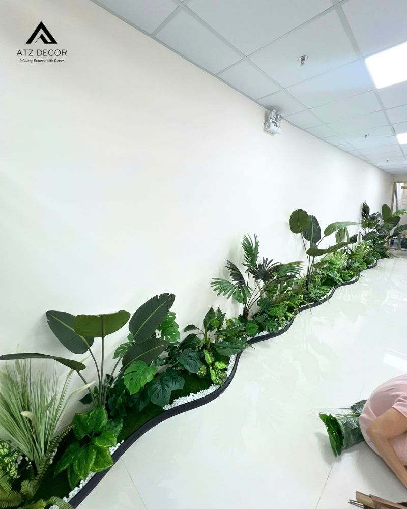 Thi công tiểu cảnh cây giả hành lanh văn phòng đẹp mắt 11 thi công tiểu cảnh cây giả hành lang văn phòng
