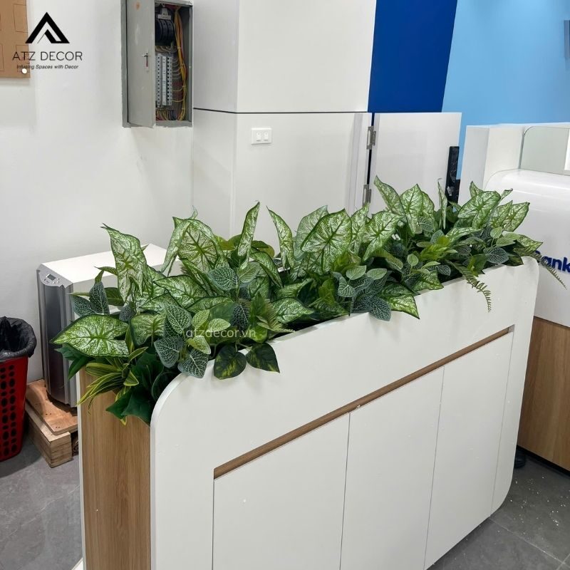 thi công bục cây giả văn phòng Vietinbank